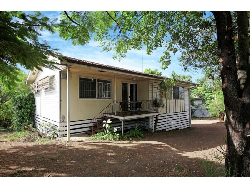 1 Ingal Street, Wishart QLD 4122