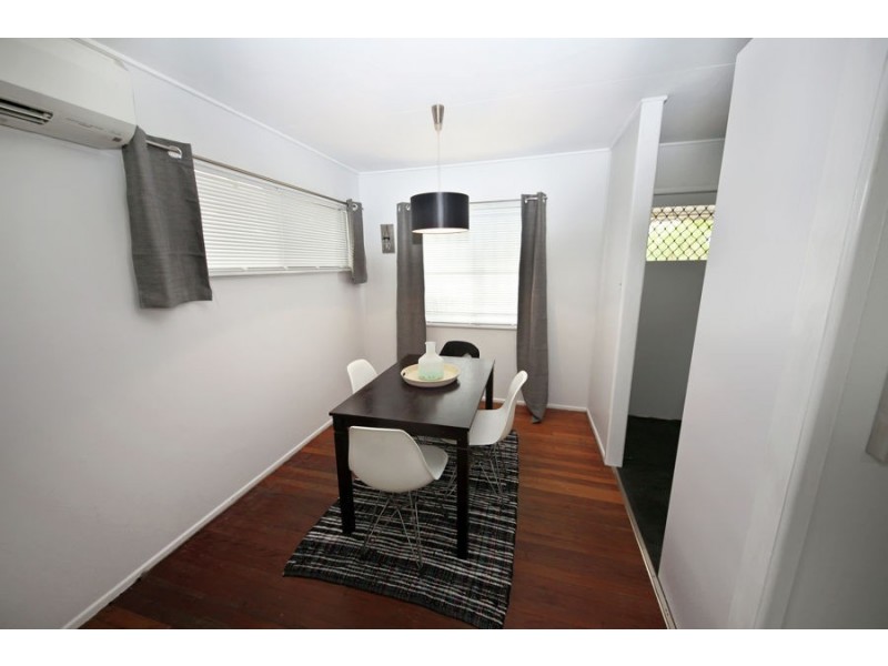 1 Ingal Street, Wishart QLD 4122