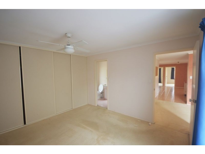 4A Andree Place, Wishart QLD 4122