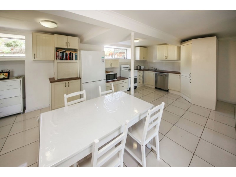 30 Danina Street, Mansfield QLD 4122