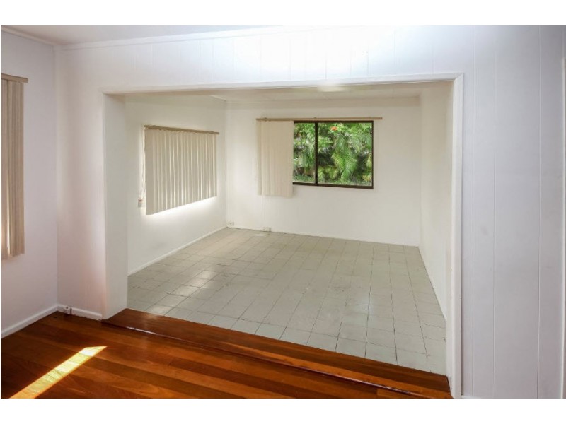 417 Newnham Road, Upper Mount Gravatt QLD 4122