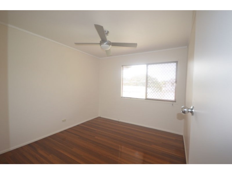 32 Pareena Crescent, Mansfield QLD 4122