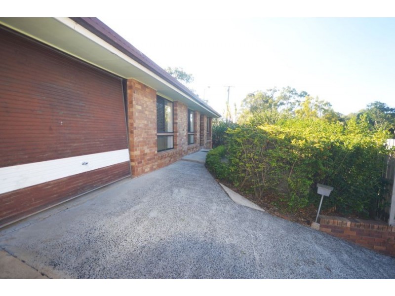 1 Ham Road, Mansfield QLD 4122