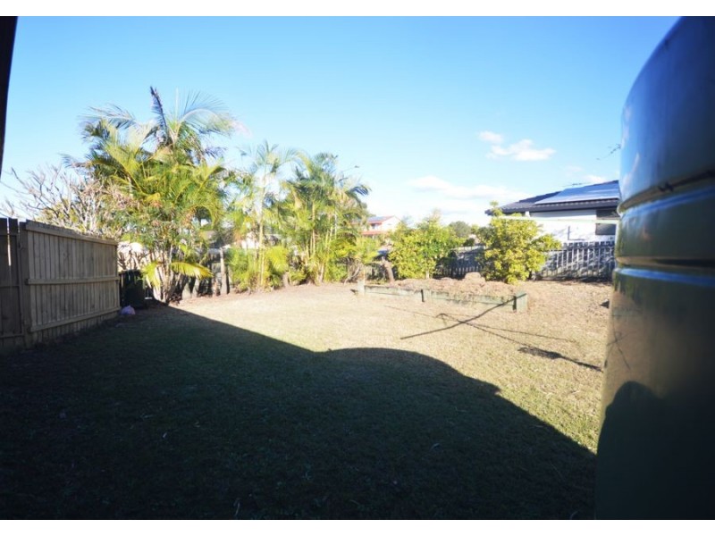 1 Ham Road, Mansfield QLD 4122