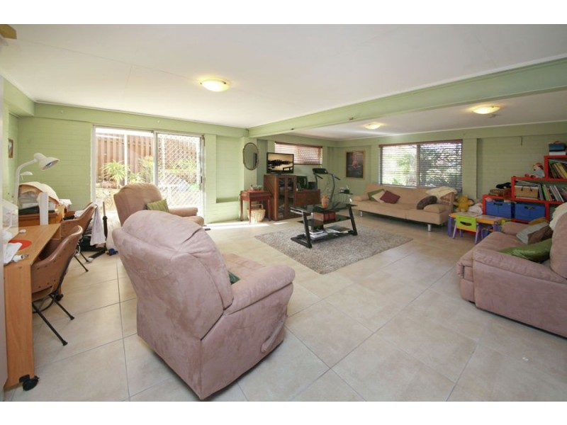 6 Arctic Street, Upper Mount Gravatt QLD 4122