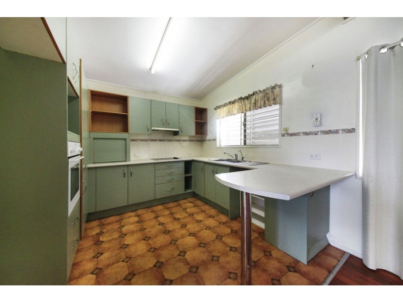 6 Ingal Street, Wishart QLD 4122