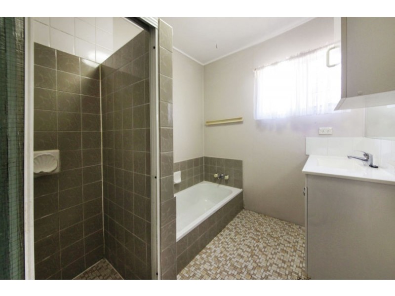 6 Ingal Street, Wishart QLD 4122