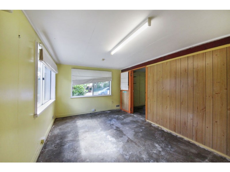 6 Ingal Street, Wishart QLD 4122