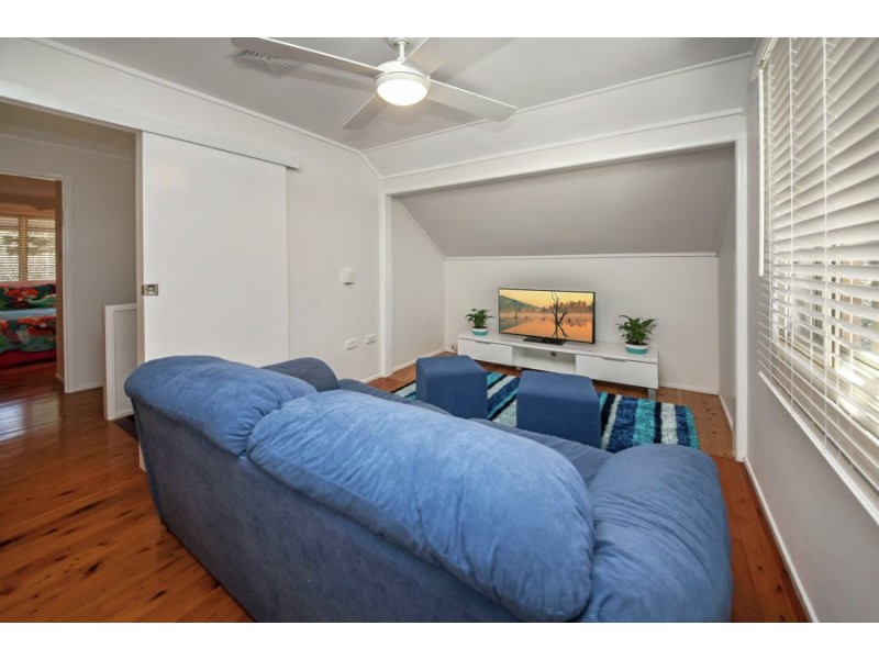 57 Rawlings Road, Deebing Heights QLD 4306