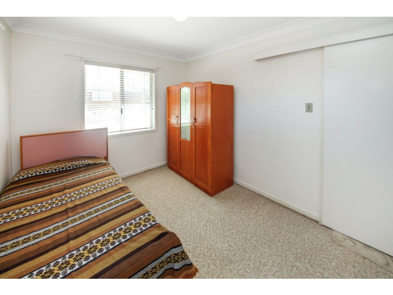 214 Broadwater Road, Mansfield QLD 4122