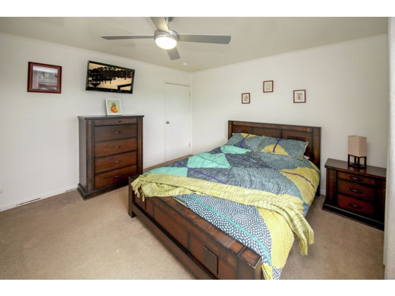 49 Luprena Street, Mansfield QLD 4122