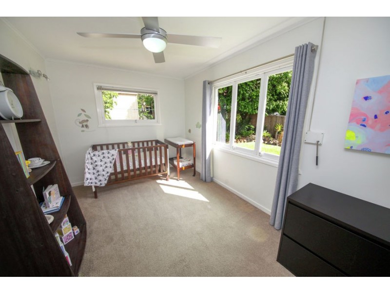 49 Luprena Street, Mansfield QLD 4122