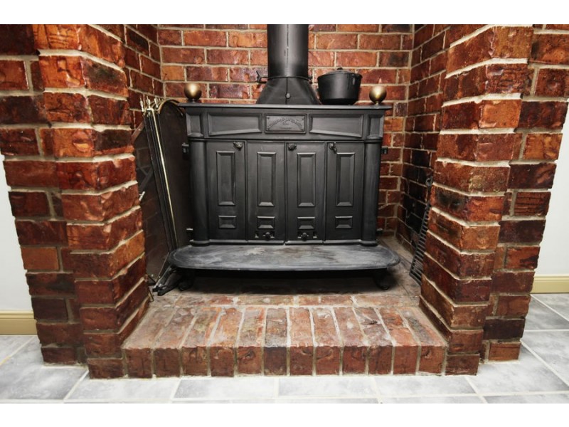 10 Laconia Street, Mansfield QLD 4122