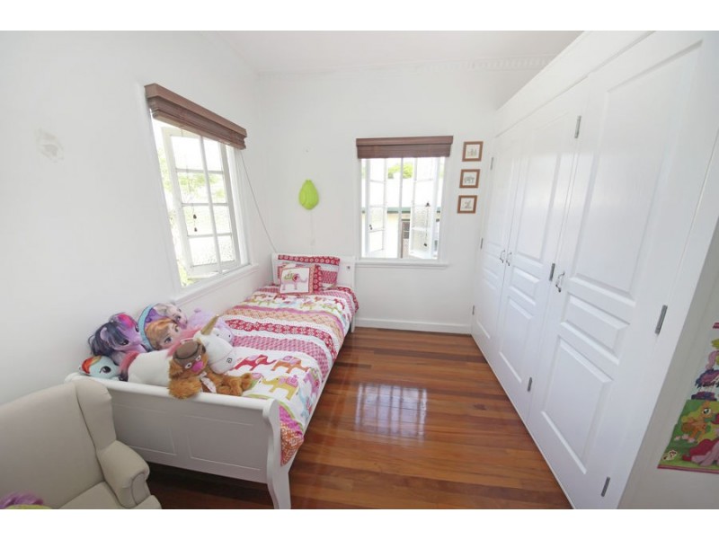 54 Tarrant Street, Mount Gravatt East QLD 4122