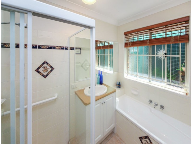 3 Porz Court, Wishart QLD 4122