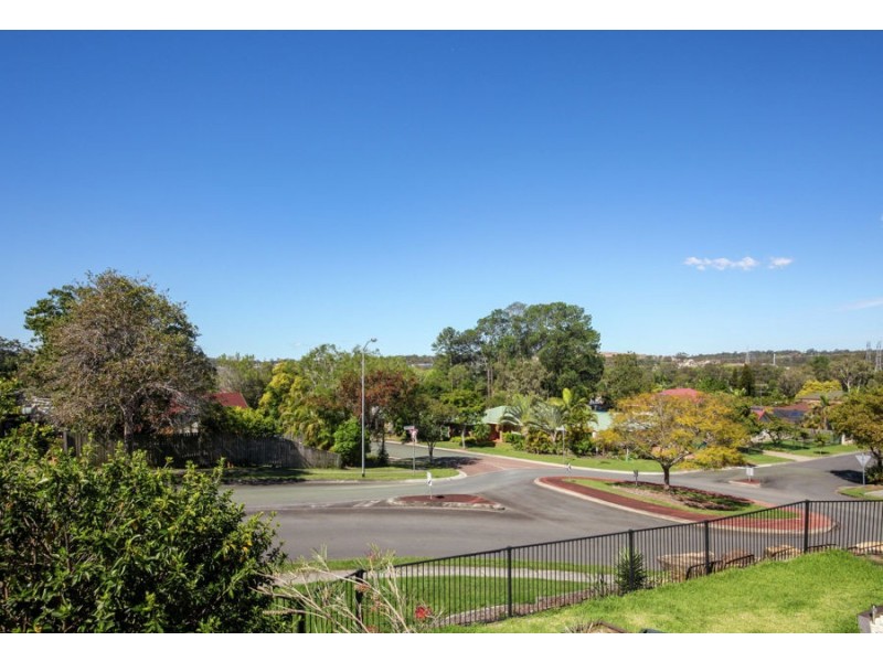 3 Porz Court, Wishart QLD 4122