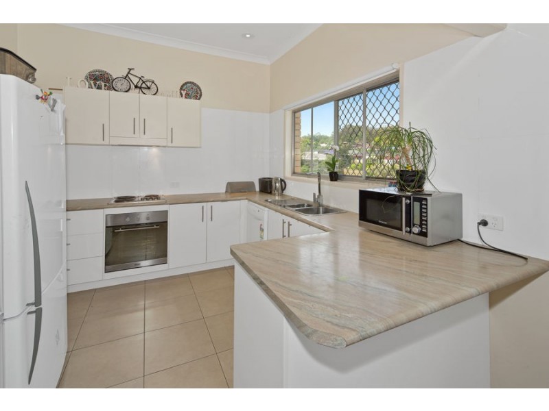 4 Geneva Street, Wishart QLD 4122