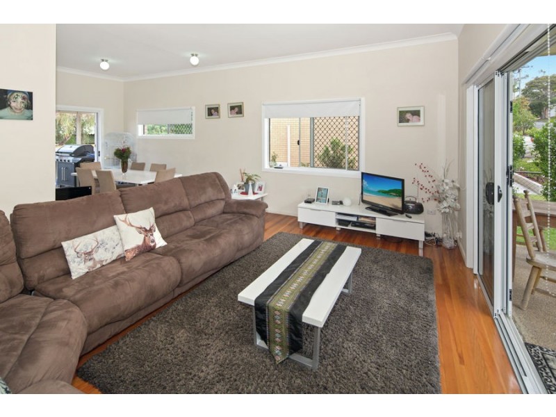 4 Geneva Street, Wishart QLD 4122