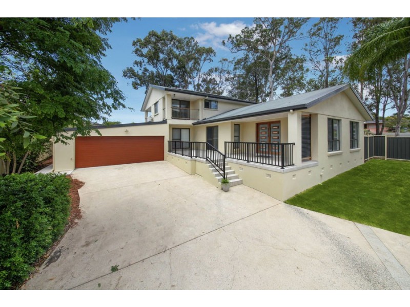 20 St Andrew Place, Wishart QLD 4122