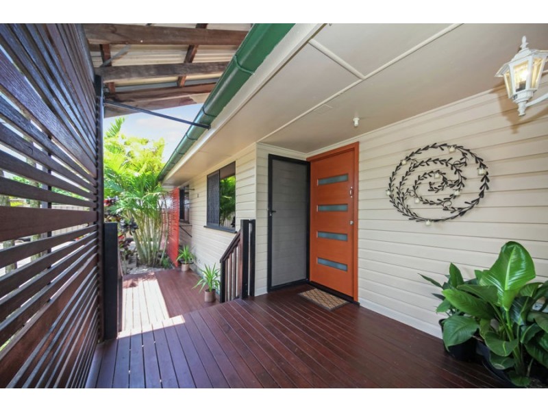 38 Arura Street, Mansfield QLD 4122