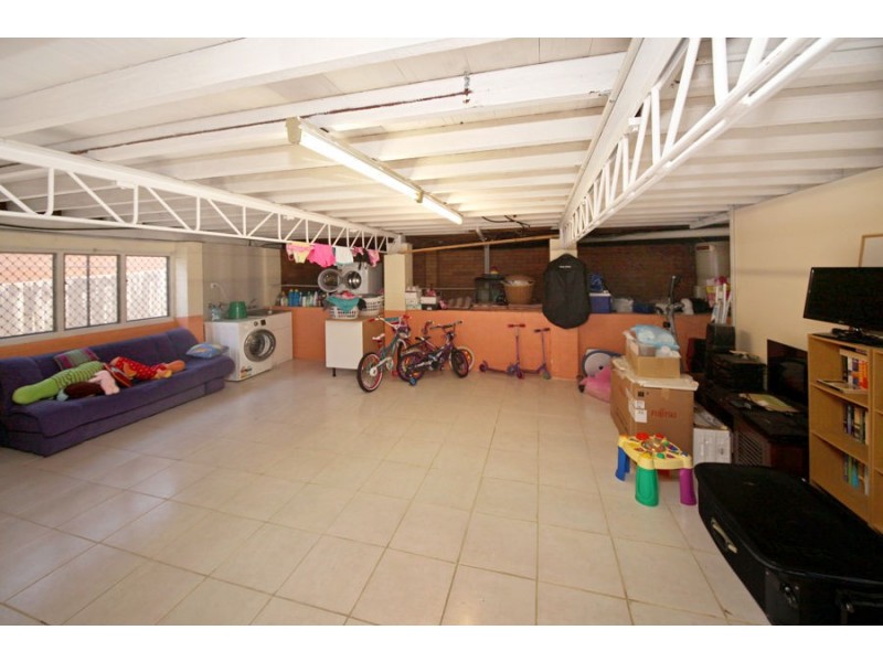 328 Newnham Road, Upper Mount Gravatt QLD 4122