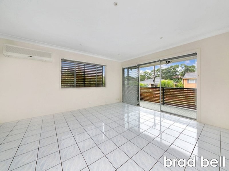 38 Dirkala Street, Mansfield QLD 4122