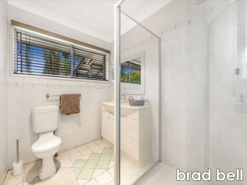 38 Dirkala Street, Mansfield QLD 4122