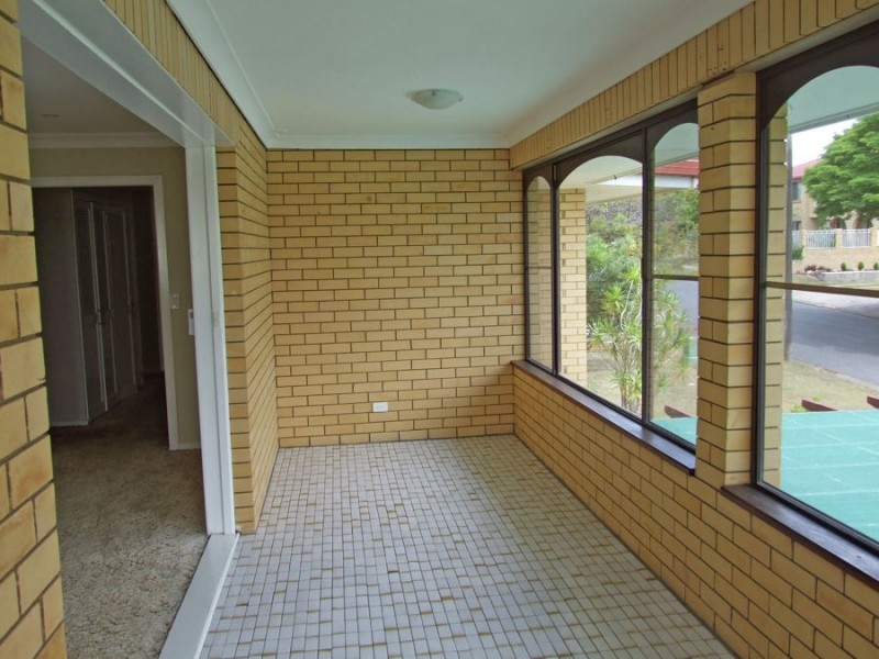 9 Gordonia Street, Macgregor QLD 4109