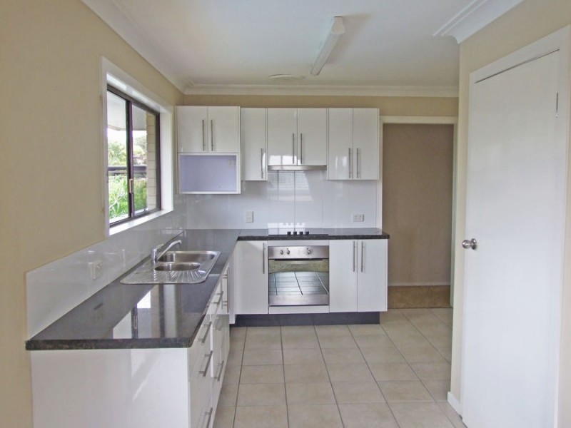 9 Gordonia Street, Macgregor QLD 4109