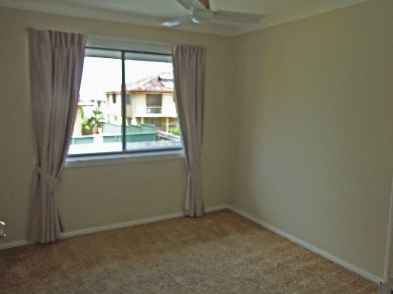 9 Gordonia Street, Macgregor QLD 4109