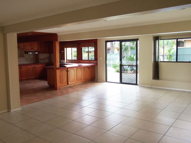 9 Gordonia Street, Macgregor QLD 4109