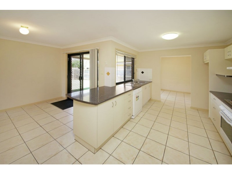 19 Faculty Circuit, Meadowbrook QLD 4131