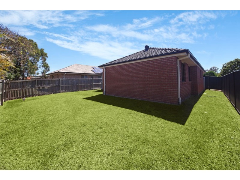 19 Faculty Circuit, Meadowbrook QLD 4131