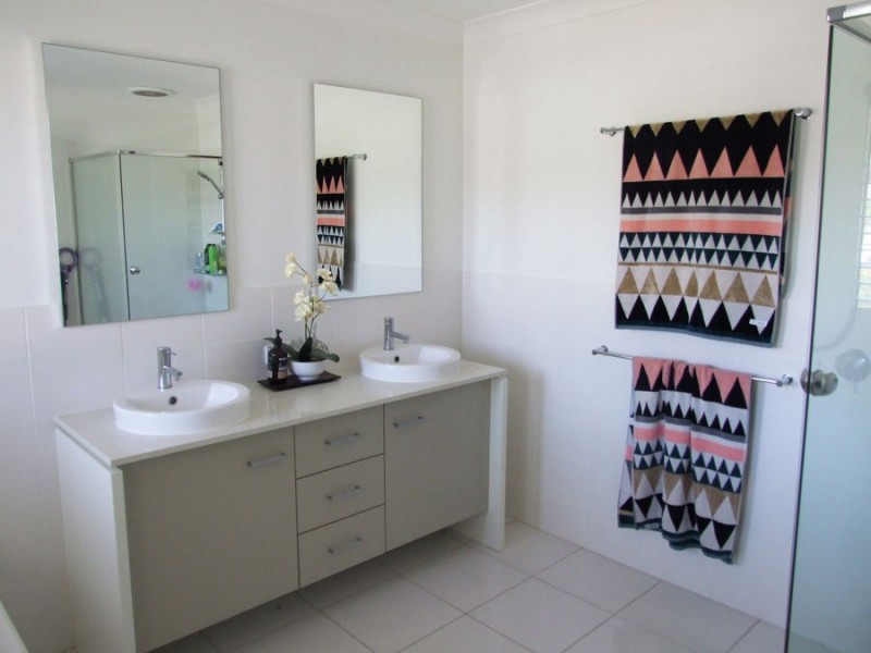 79 Highland Crescent, Belmont QLD 4153