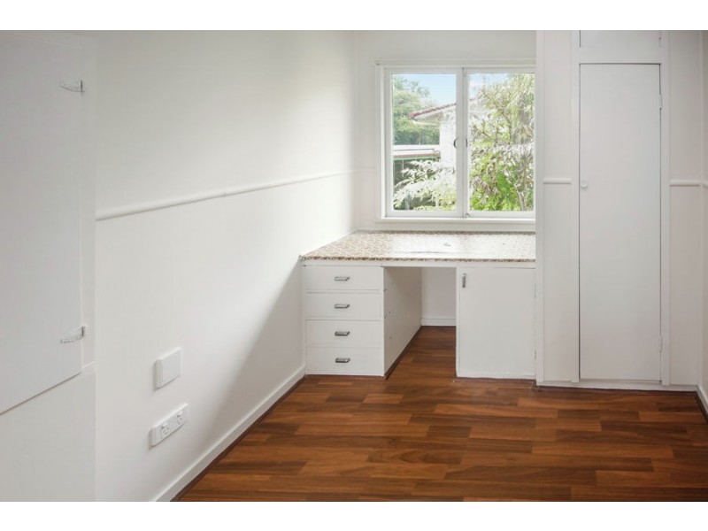 8 Derwent Street, Upper Mount Gravatt QLD 4122