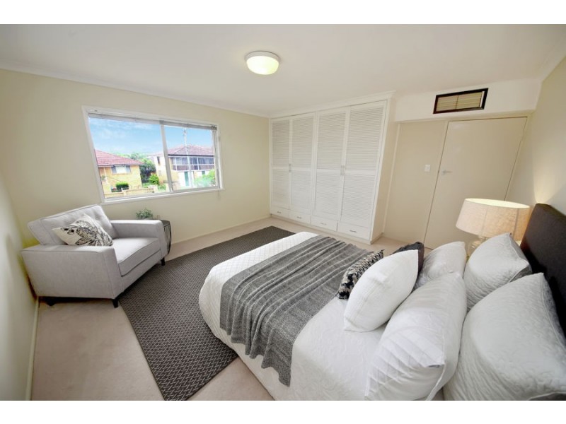 12 Coolmunda Street, Mansfield QLD 4122