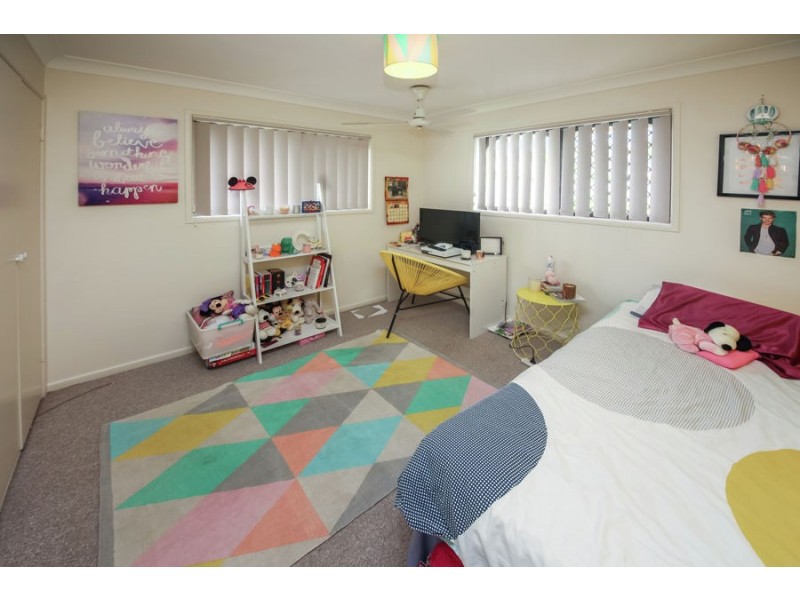 32 Holder Street, Wishart QLD 4122