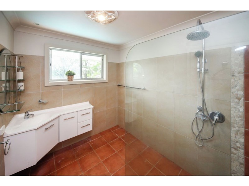 17 Coolmunda Street, Mansfield QLD 4122