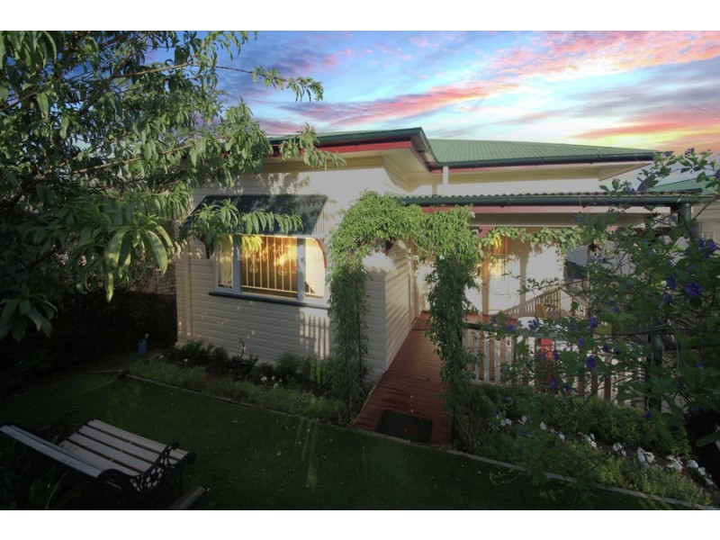 21 Ballarat Street, Mount Gravatt East QLD 4122