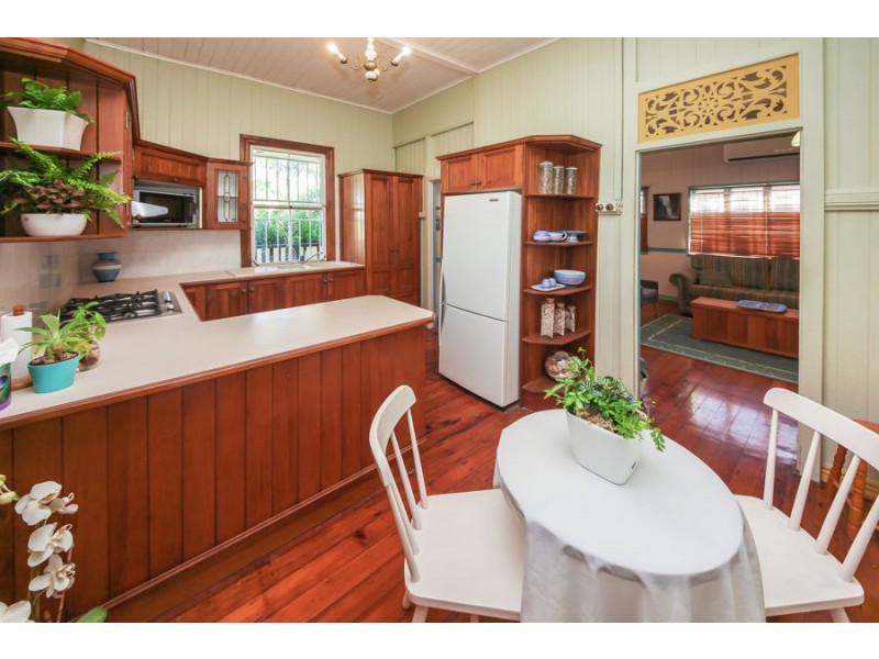 21 Ballarat Street, Mount Gravatt East QLD 4122