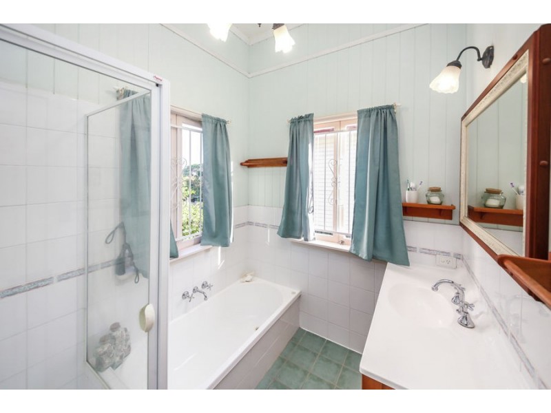 21 Ballarat Street, Mount Gravatt East QLD 4122