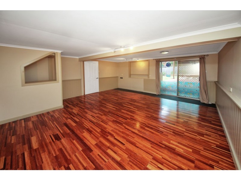 54 Luprena Street, Mansfield QLD 4122