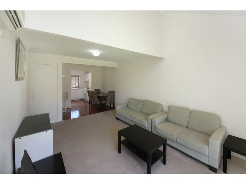 22/5 Rowe Close, Wishart QLD 4122