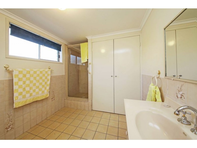 43 Frinton Street, Wishart QLD 4122