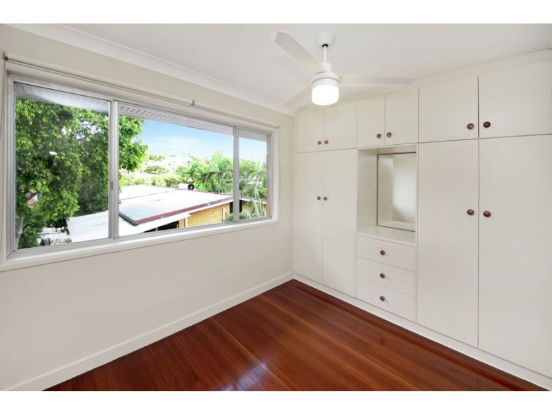 30 Dalgety Street, Mount Gravatt East QLD 4122