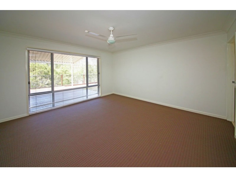 12 Lillypilly Court, Helensvale QLD 4212