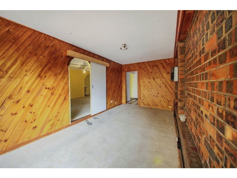 6 Avenell Street, Wishart QLD 4122