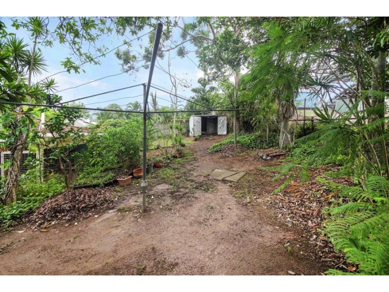 6 Avenell Street, Wishart QLD 4122