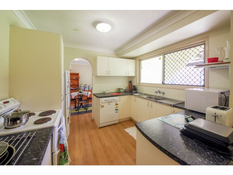 9 Tansey Drive, Tanah Merah QLD 4128