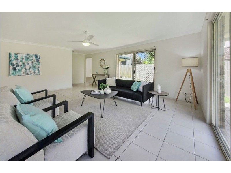 130 Greenwood Street, Wishart QLD 4122